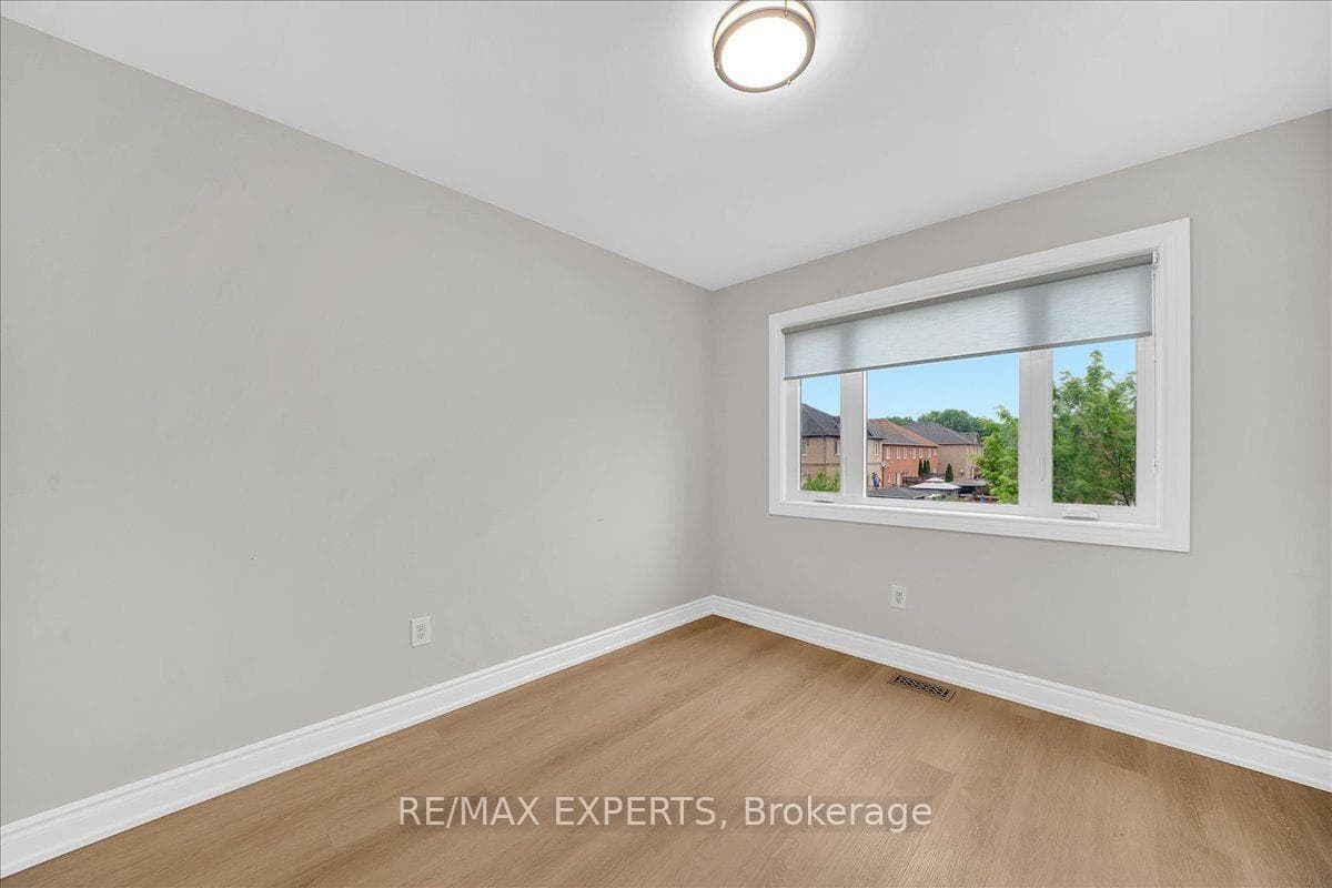 12 Silvervalley Drive photo 34