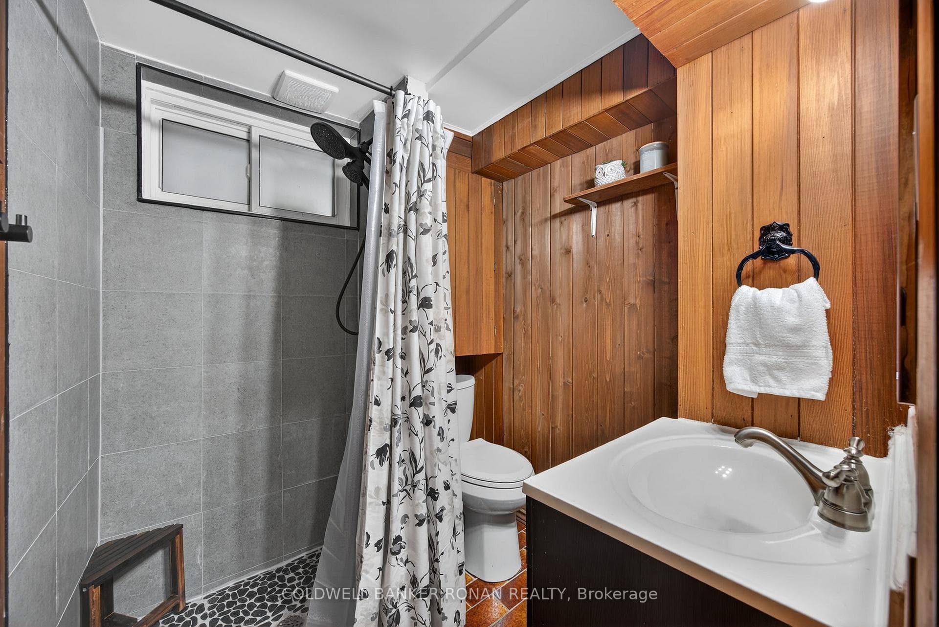 191 Ellwood Drive photo 28