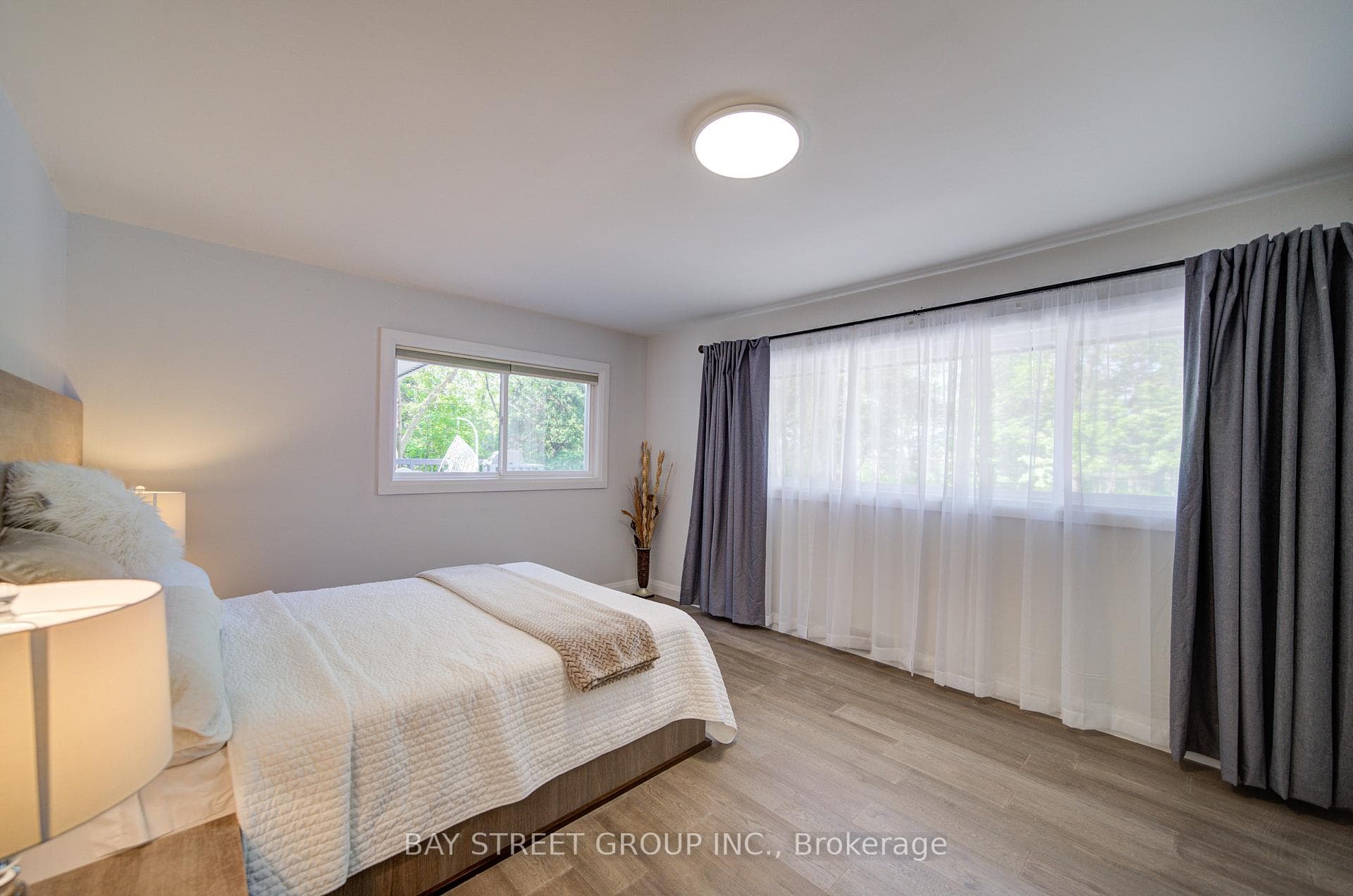 14874 Niagara River Parkway photo 25