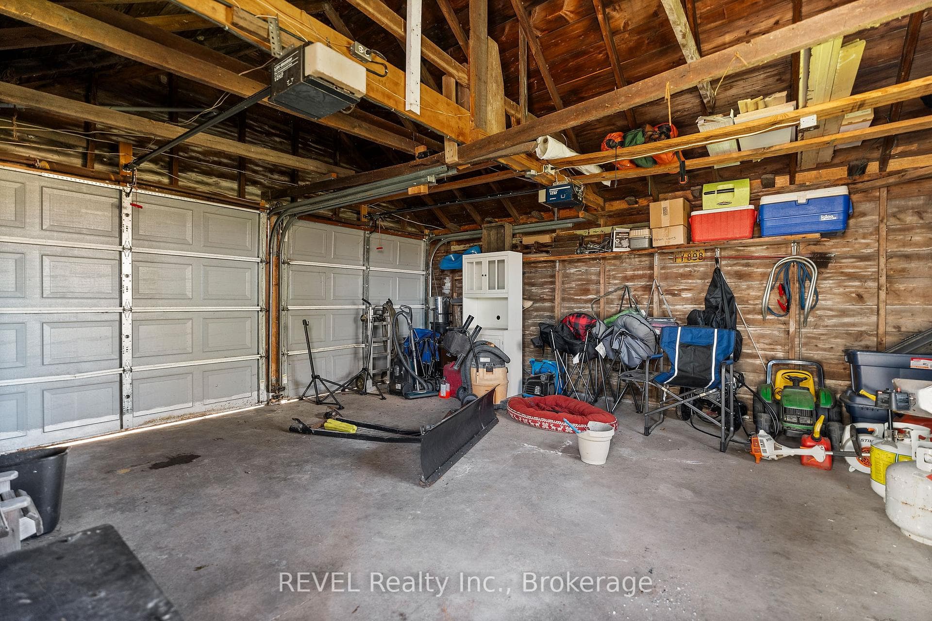 11618 Burnaby Road photo 29
