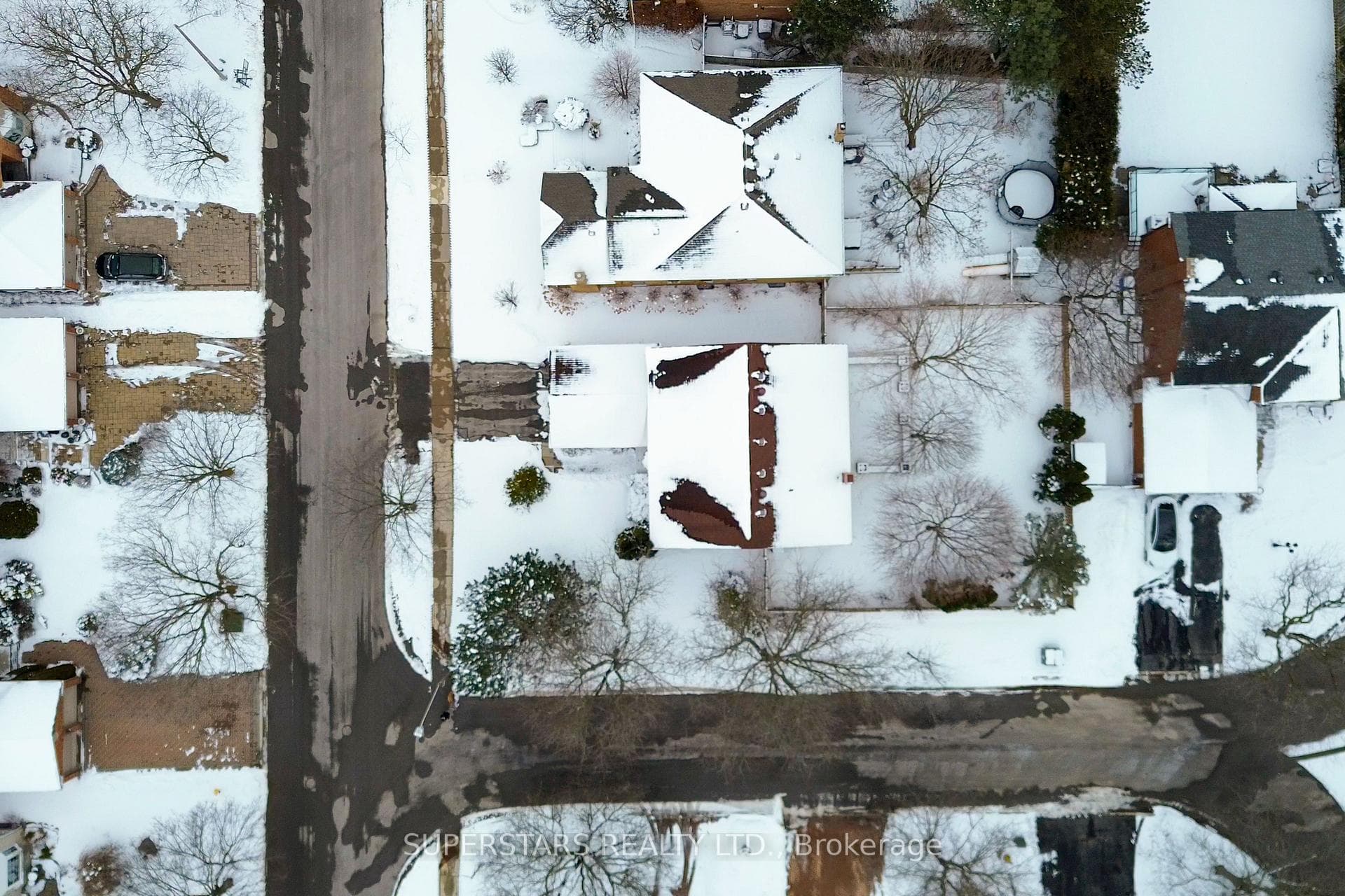 65 x 125' Large Lot