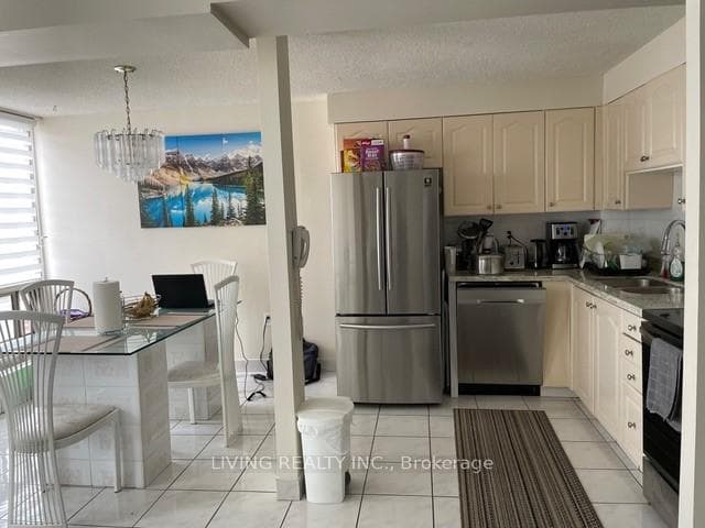 25 Fairview Road Unit 1101RmB photo 8