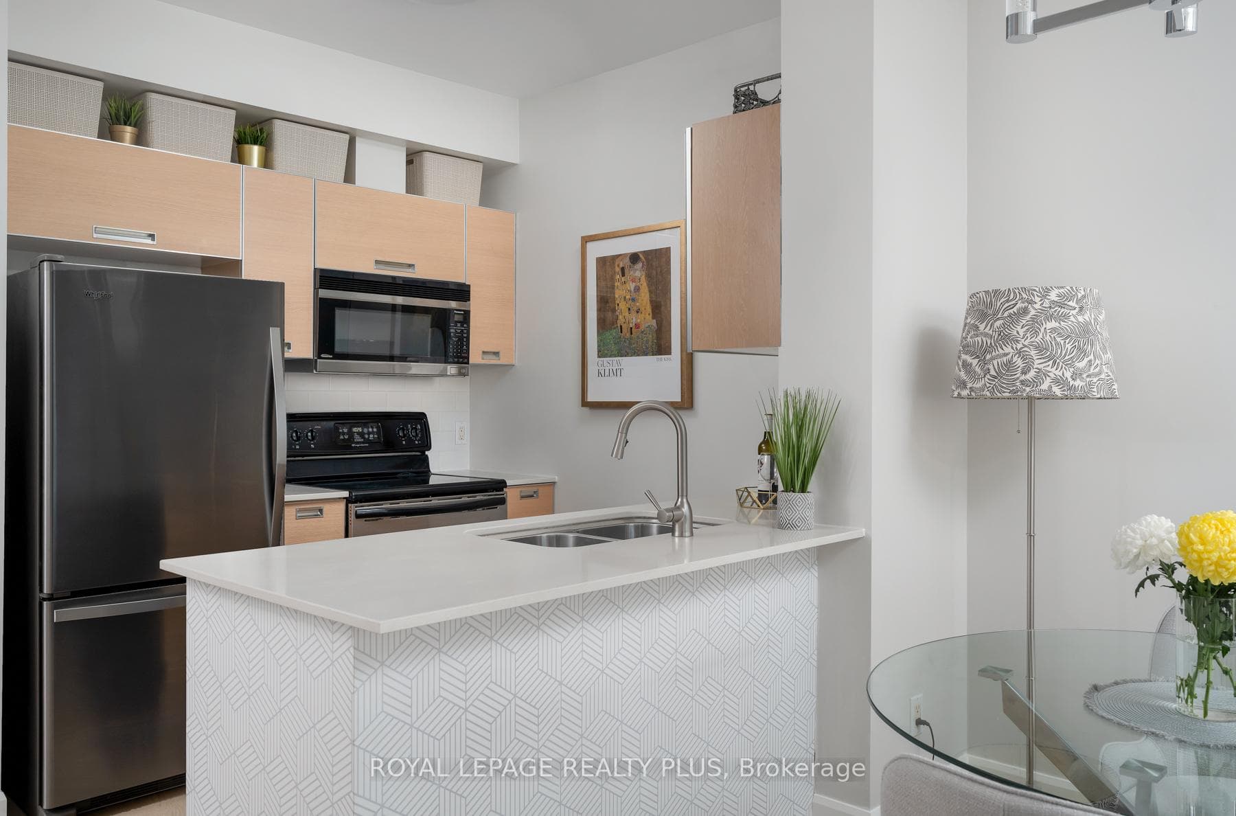 3391 Bloor Street Unit 907 photo 13