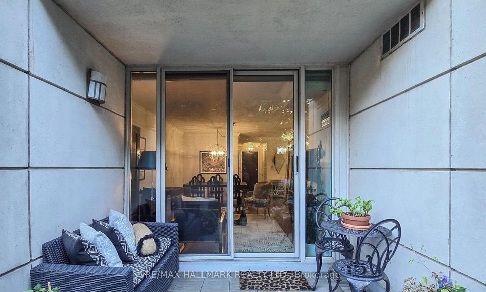 18 William Carson Crescent Unit 115 photo 13