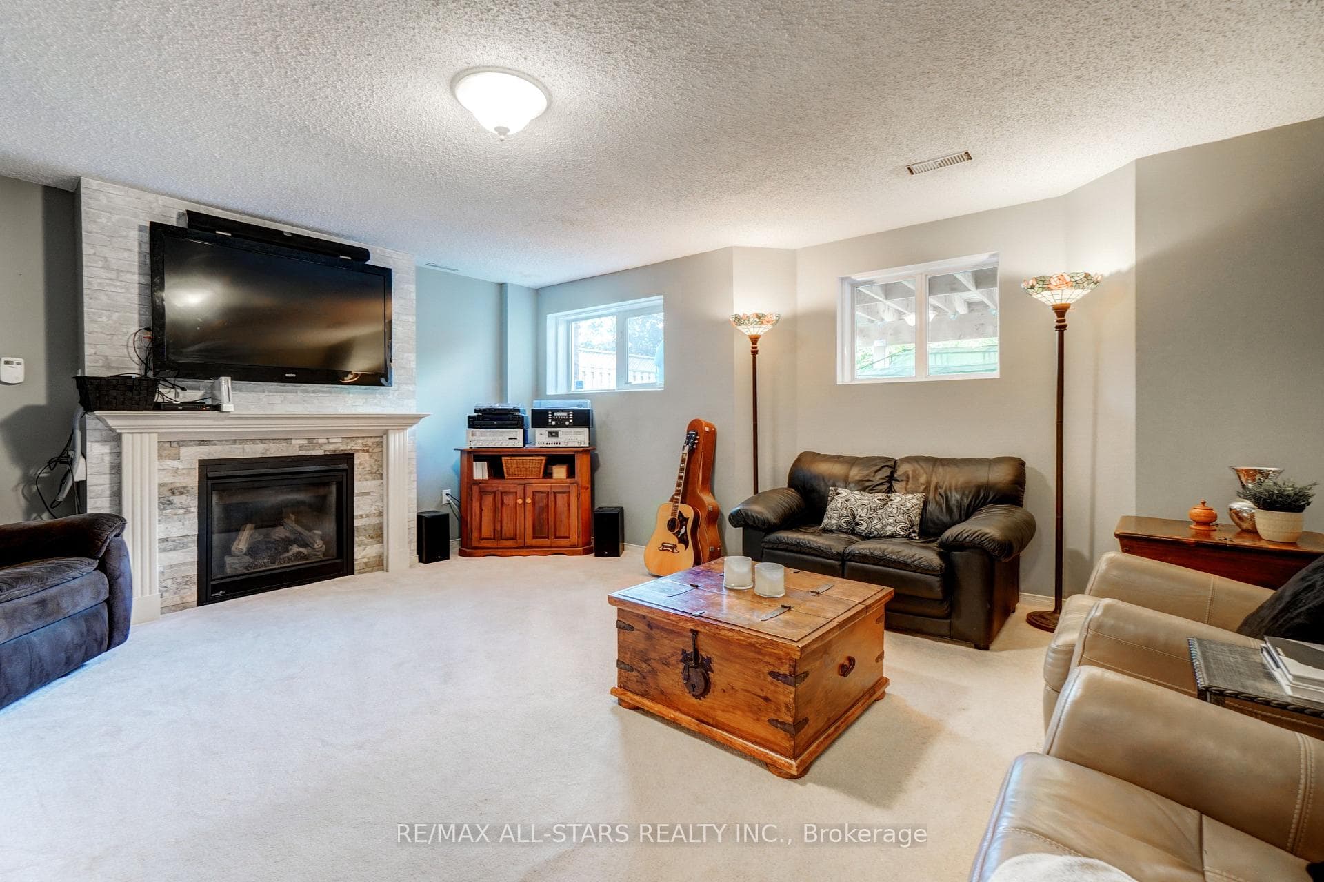 29 Fourth Avenue photo 27