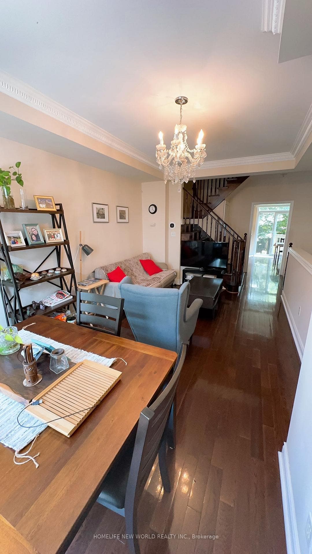 31 Routliffe Lane photo 3
