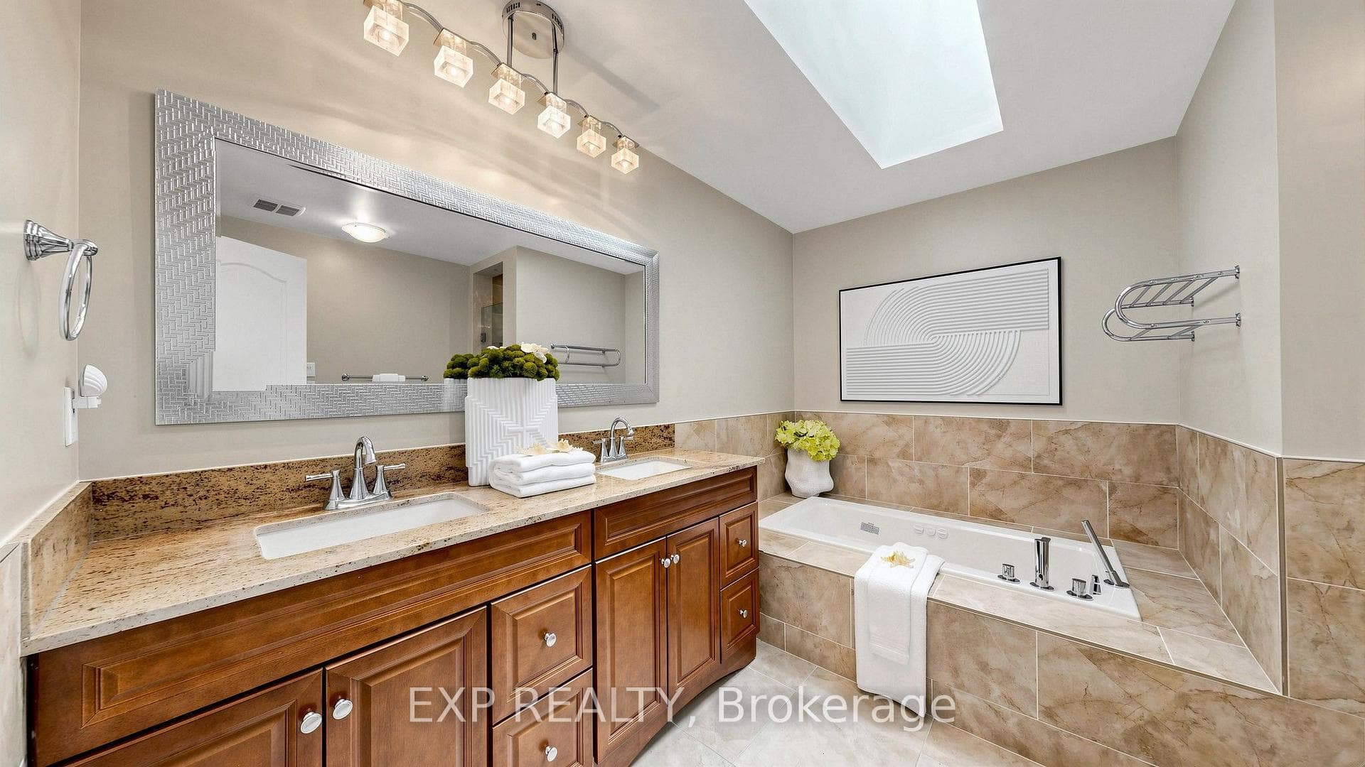 18 Mccowan Lane photo 25