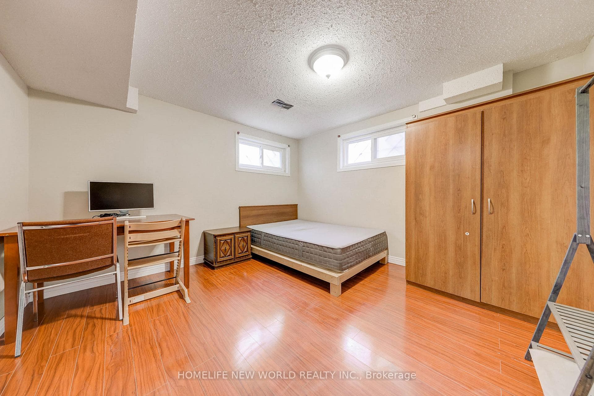 3435 Ellesmere Road photo 41