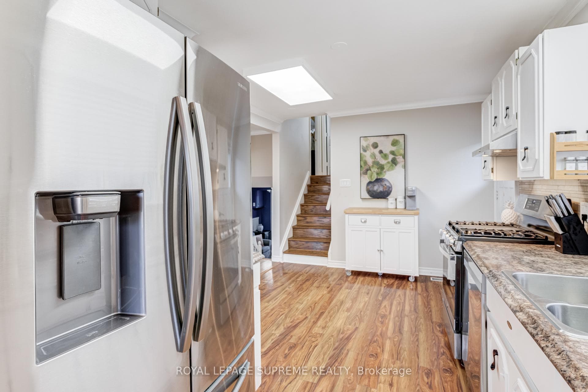 2540 Constable Road photo 10