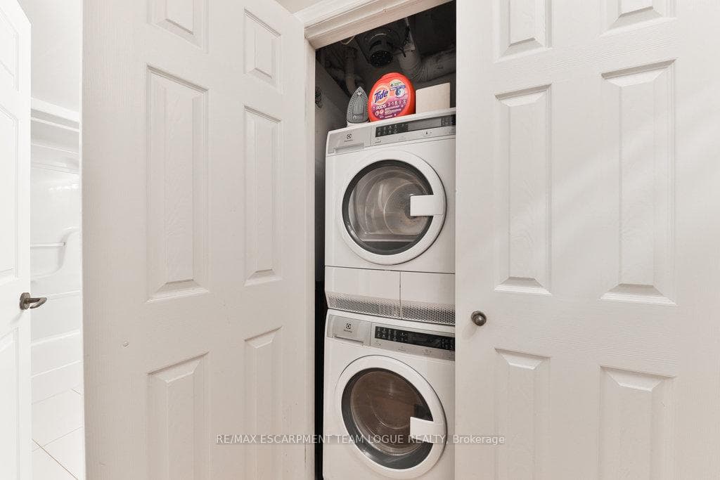 2010 Cleaver Avenue Unit 120 photo 20