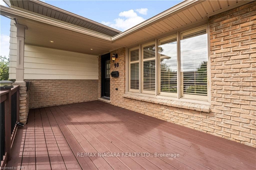 90 NORTHGATE Drive photo 5