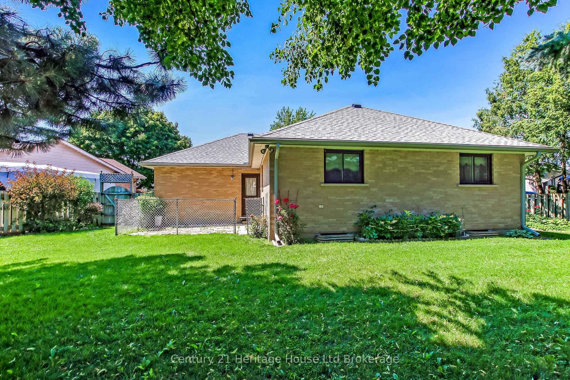 27 O'ROURKE Place photo 18