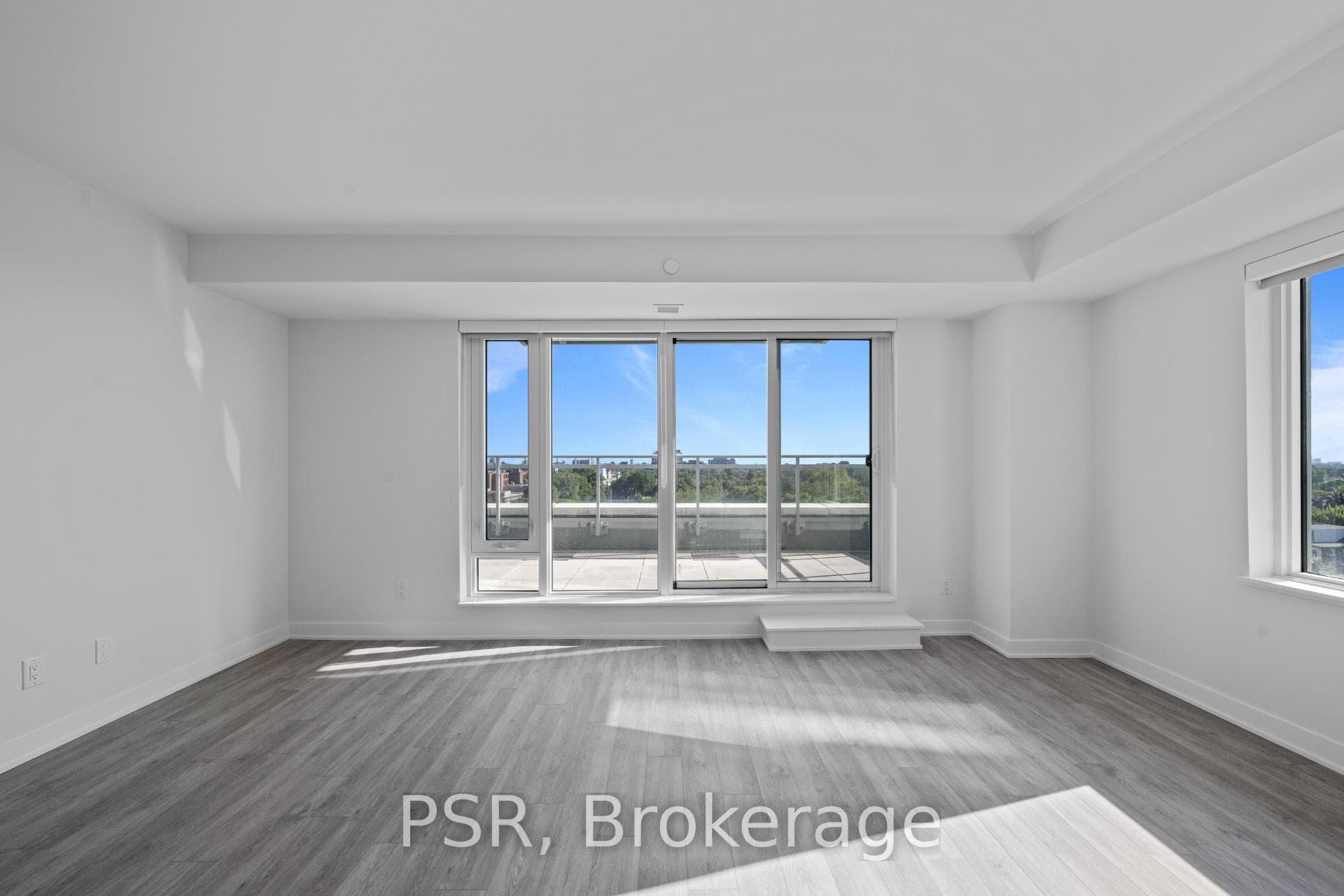299 Campbell Avenue Unit 817 photo 7