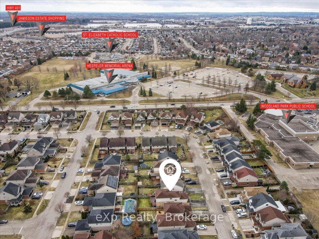 59 Gees Way photo 2