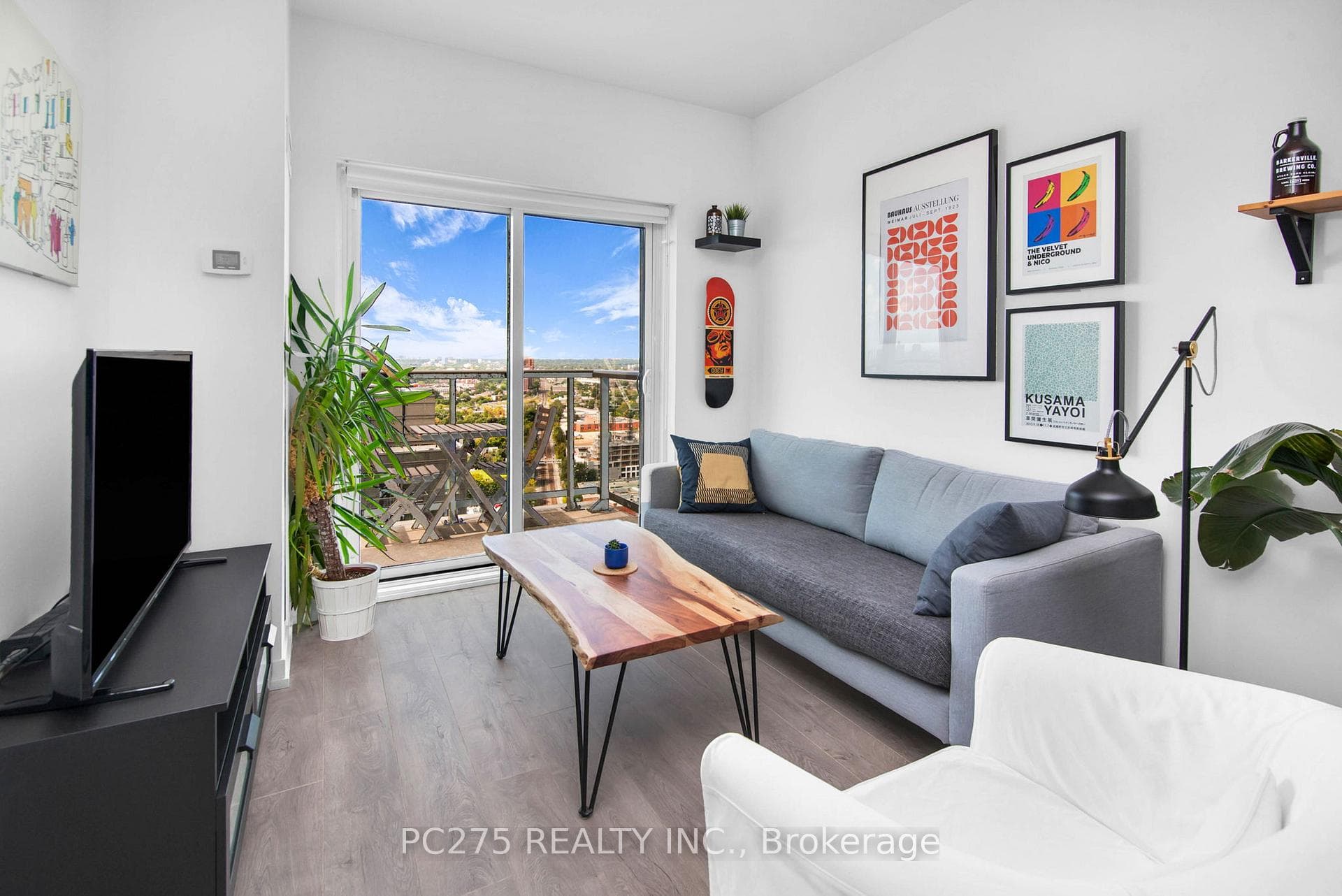 1410 Dupont Street Unit 2708 photo 11