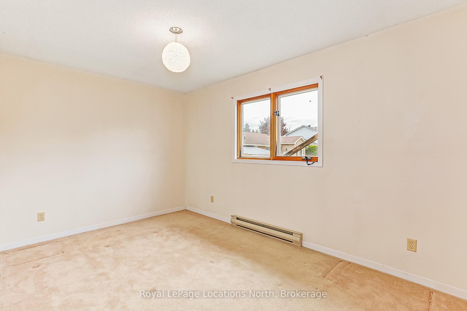 386 Walnut Street photo 20