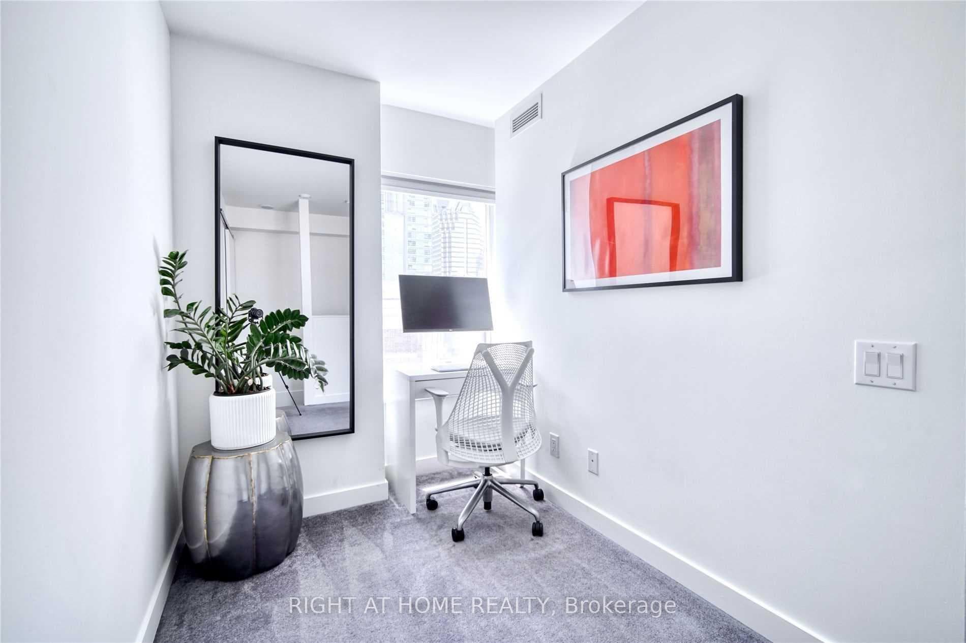 77 Lombard Street Unit 701 photo 15