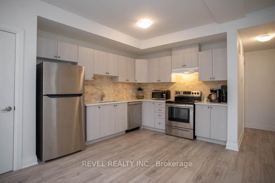 2 Willow Street Unit 11 photo 8