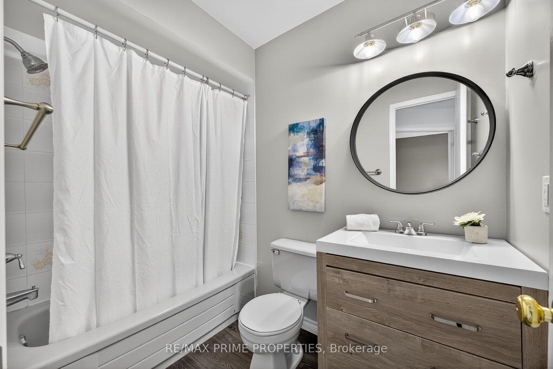 15 Opal Court photo 29