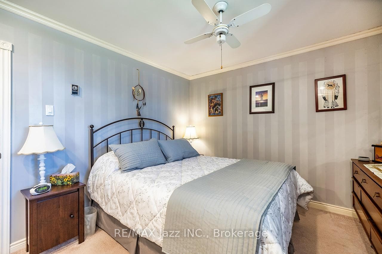 835 Cedar Glen Road photo 23