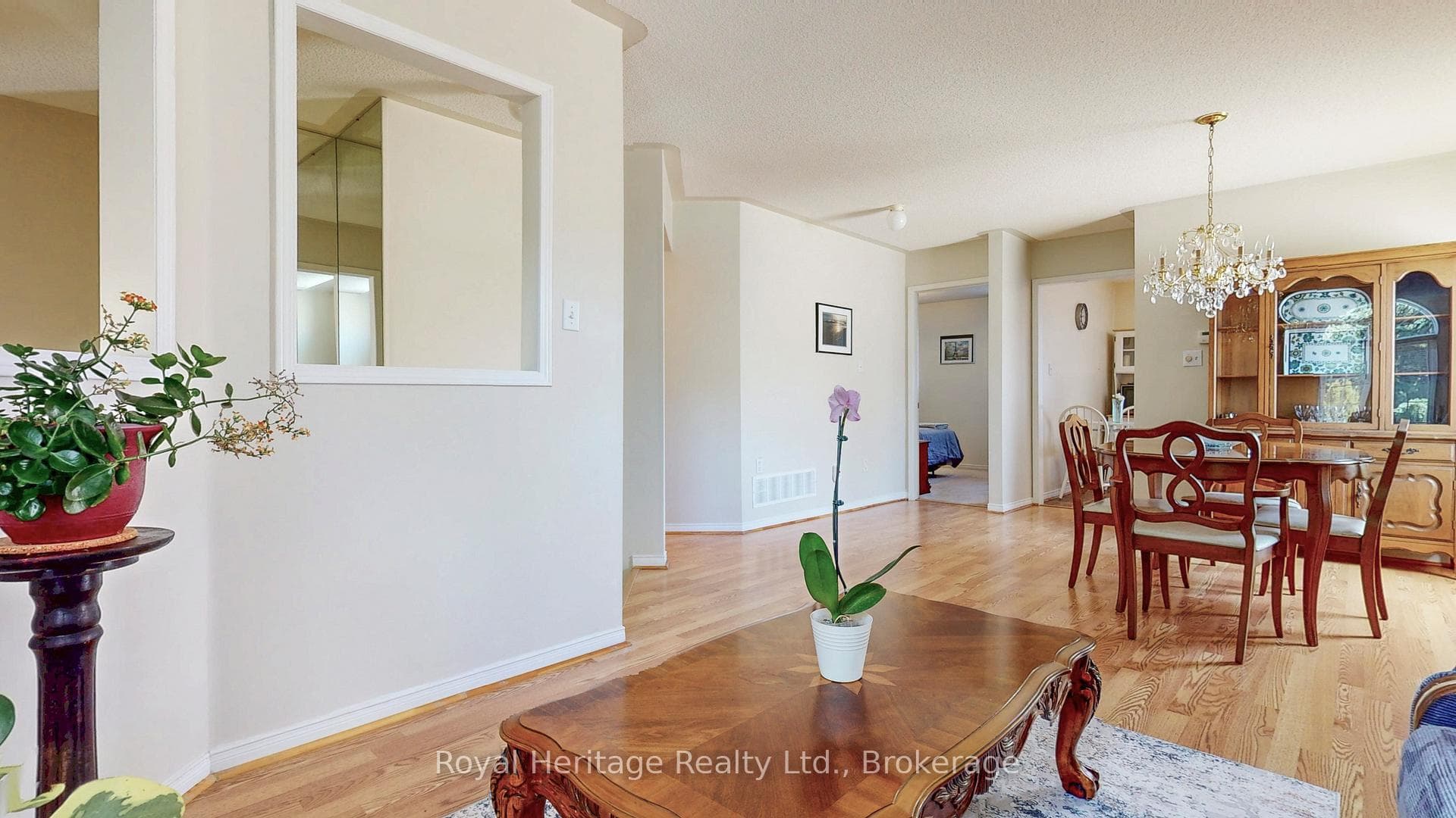 1692 Edenwood Drive photo 10