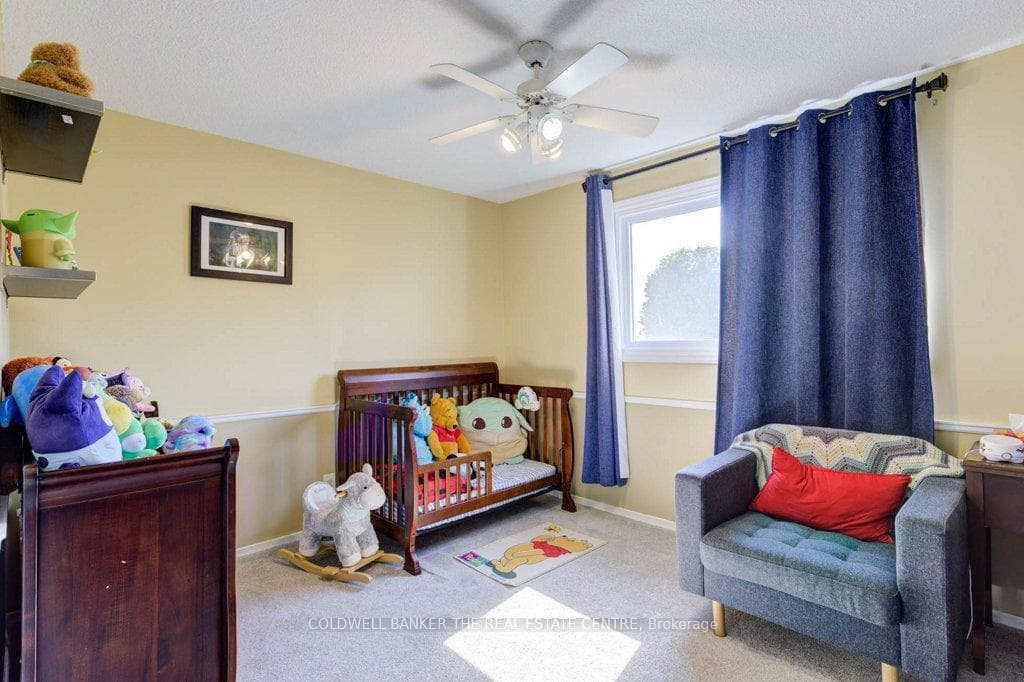 9 Beston Drive photo 20