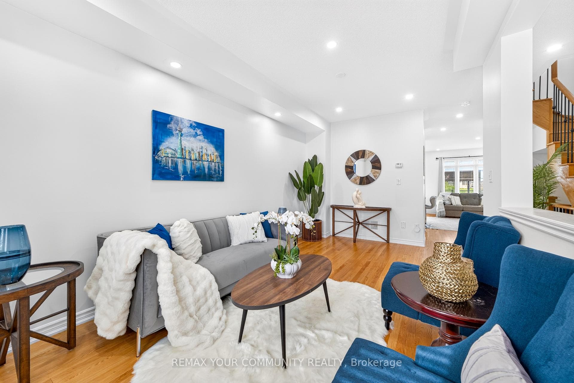 108 Sunset Terrace photo 3