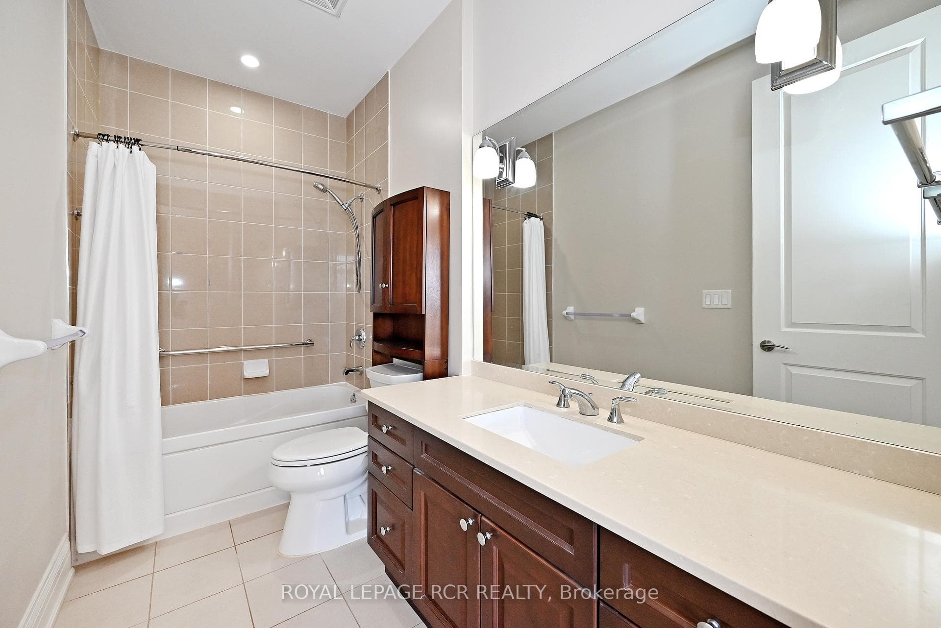 Primary Ensuite