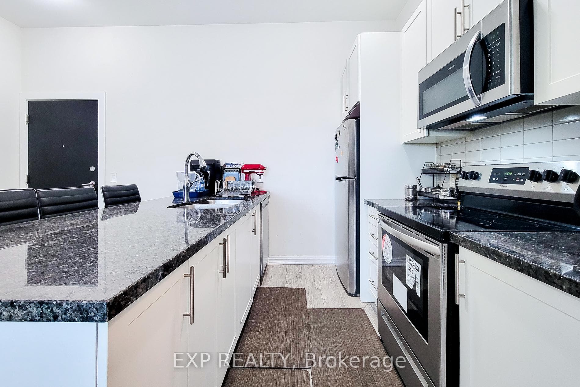 2750 King Street Unit 102 photo 16