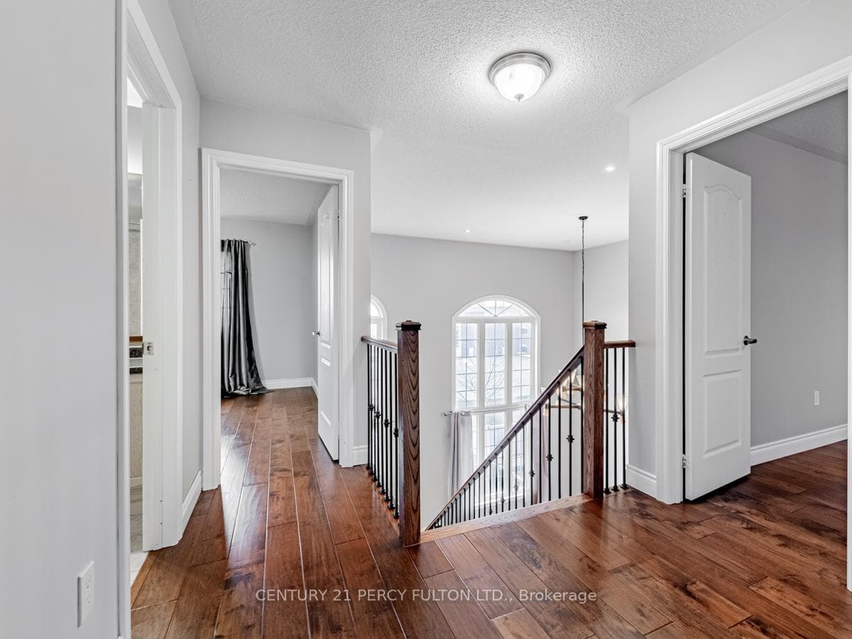 11 Gamble Drive photo 16