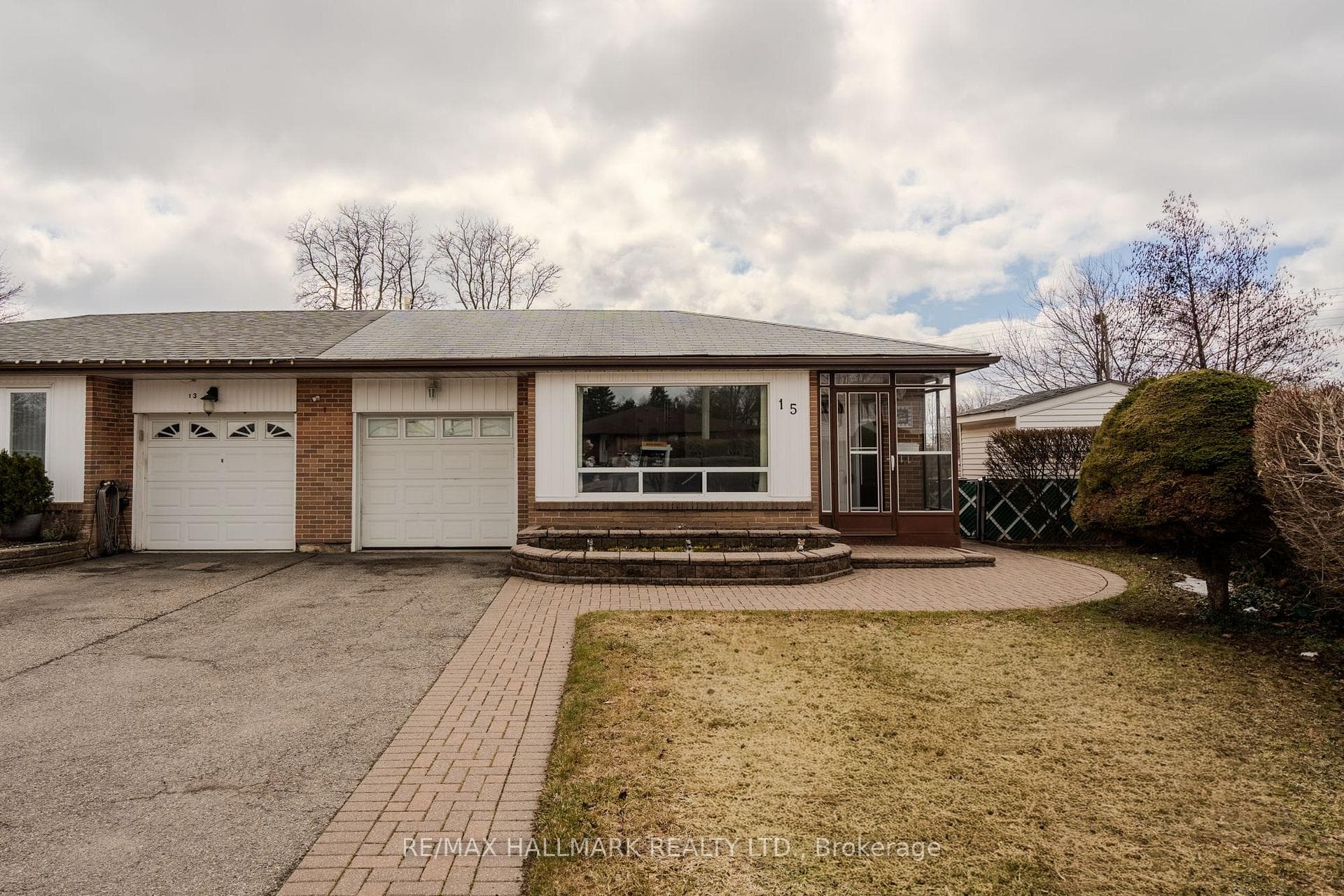 15 Dalton Place photo 5