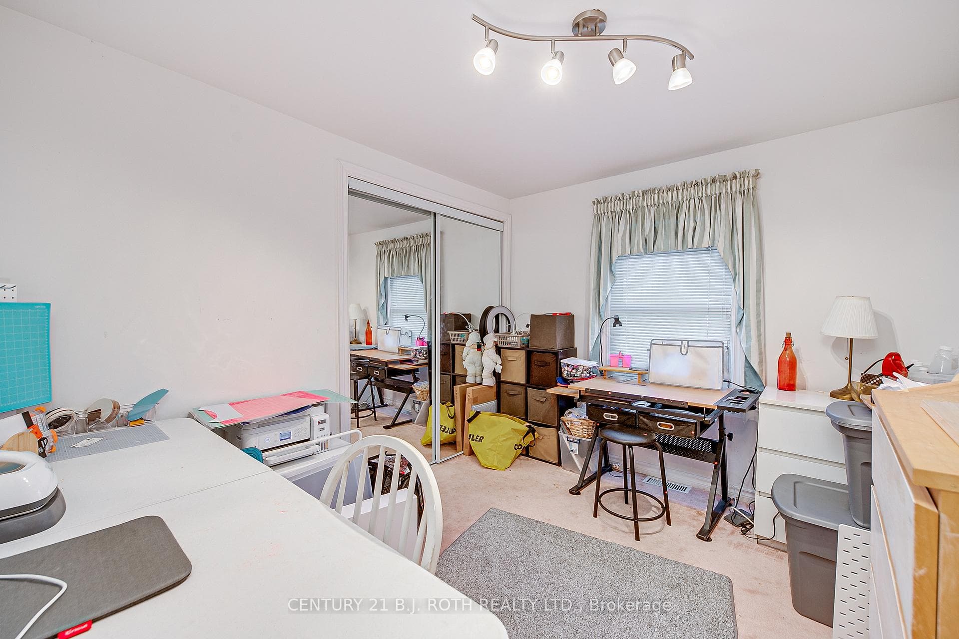 112 Linden Lane photo 30