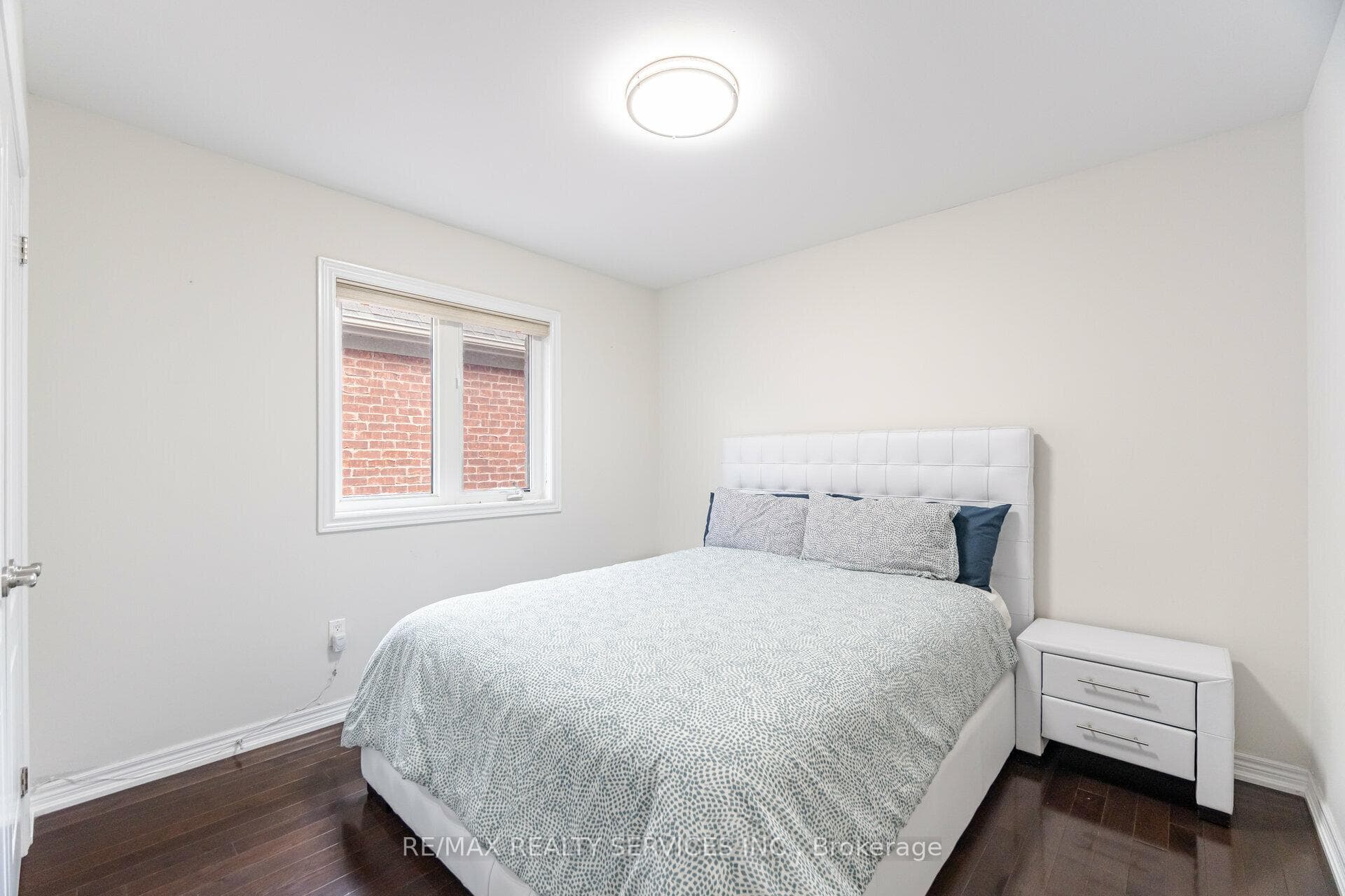 220 Learmont Avenue photo 25