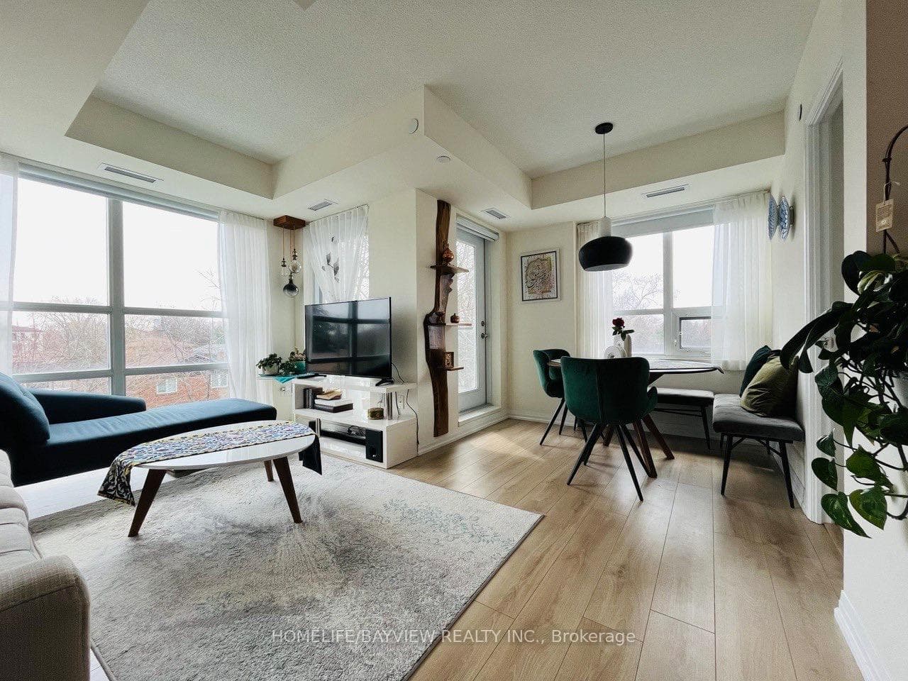741 Sheppard Avenue Unit #305 photo 6