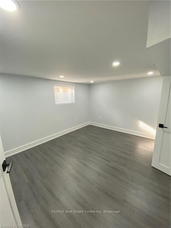 488 COCHRANE Road Unit Basement photo 17