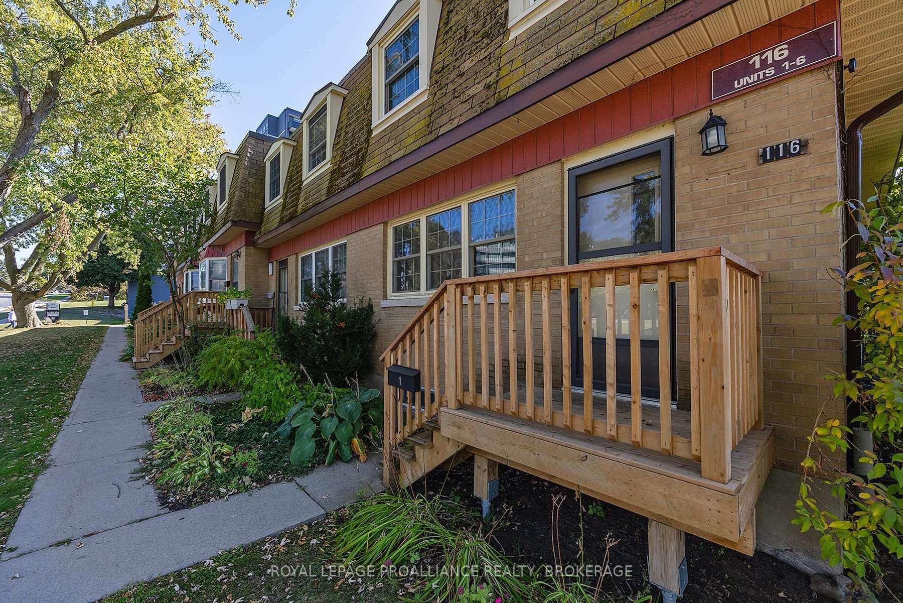 116 Notch Hill Road Unit 1 photo 4