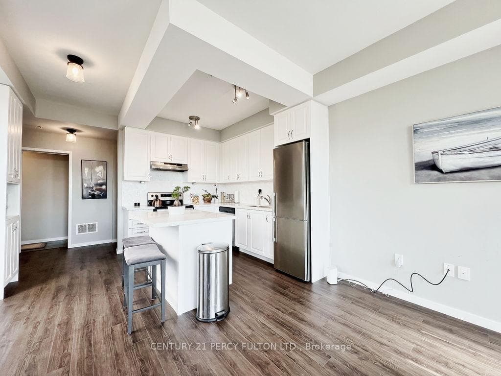 1711 Pure Springs Boulevard Unit 512 photo 19