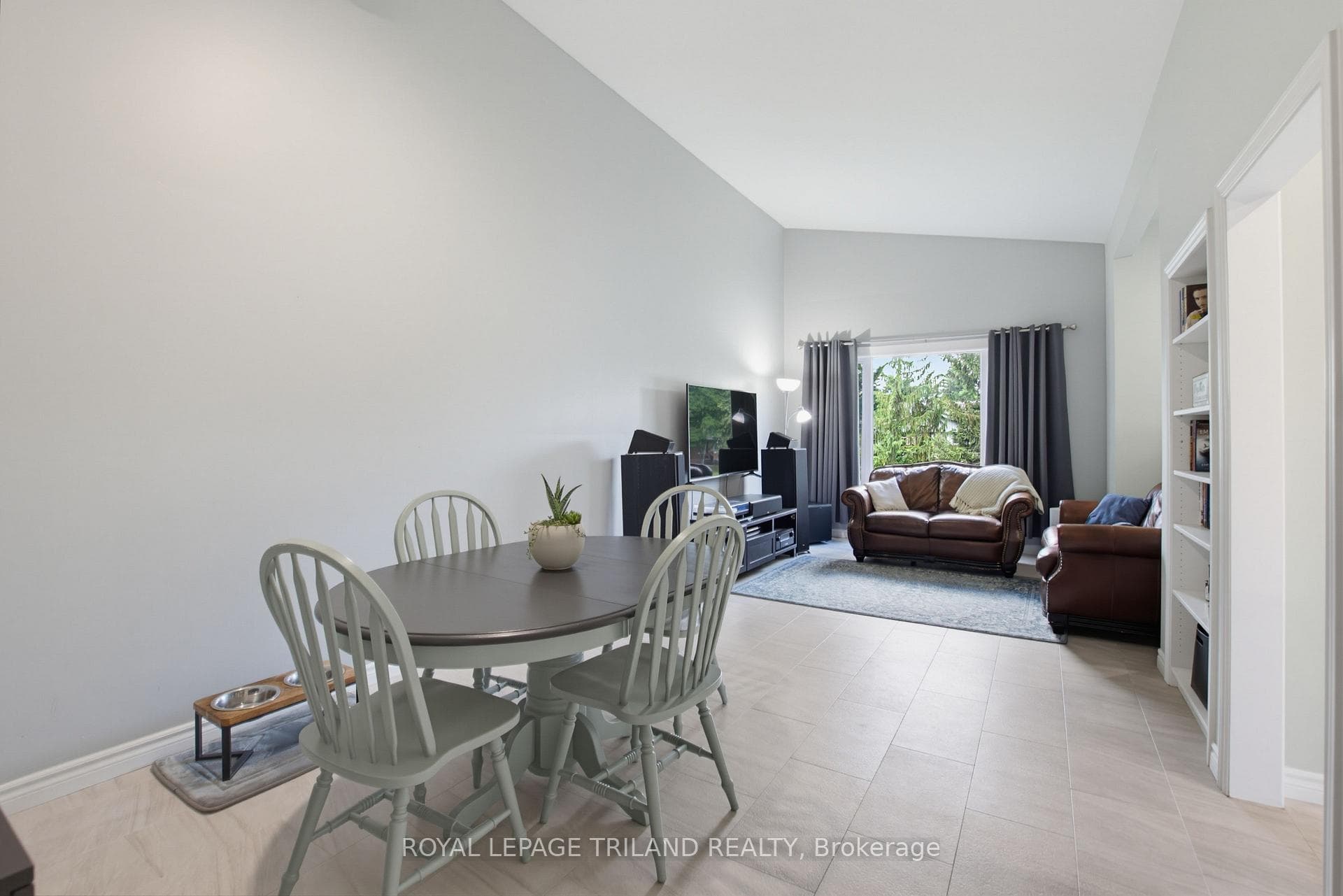 71 Joyce Street photo 4
