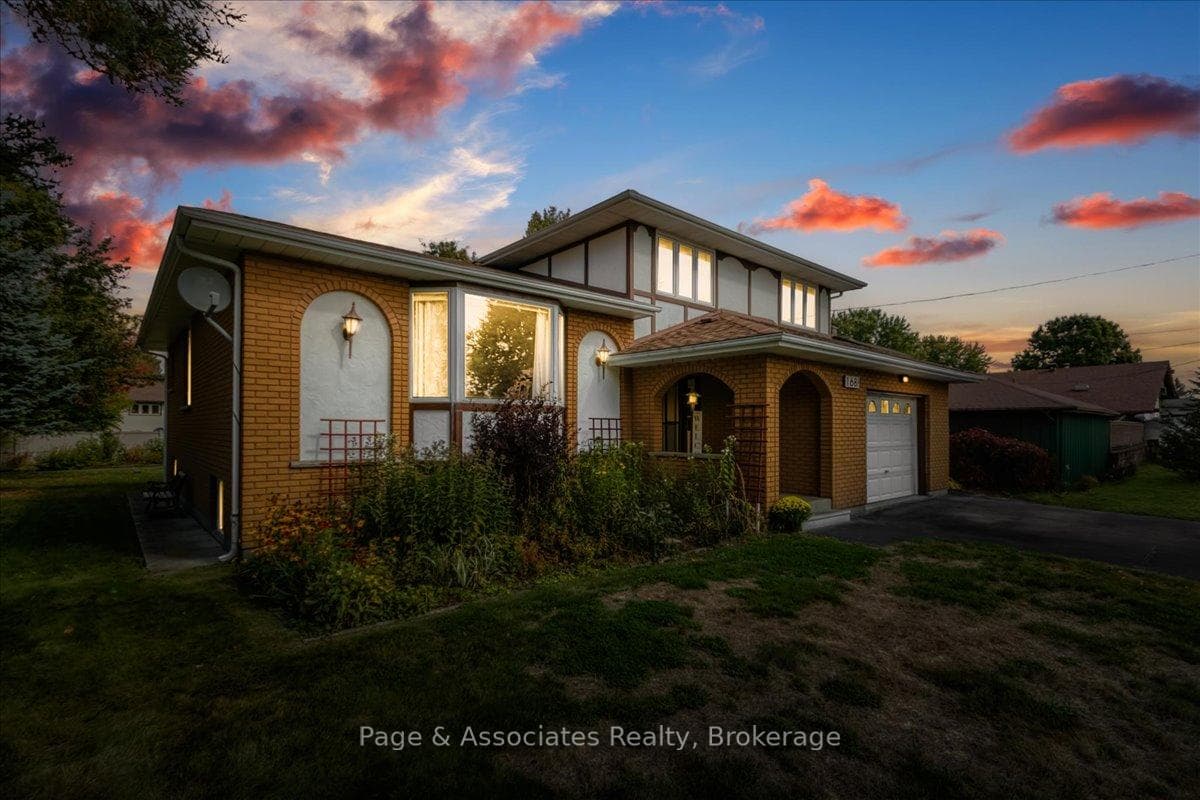 1688 Richard Street photo 49