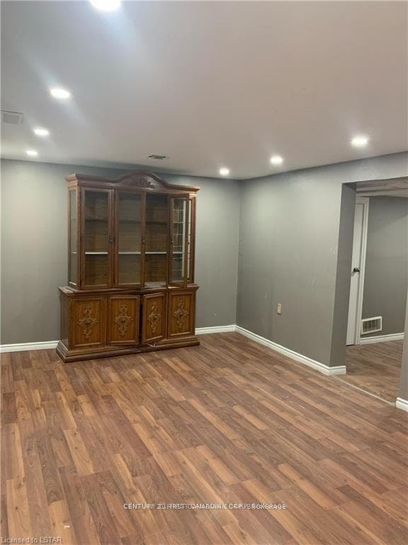 1330 JALNA Boulevard Unit 128 photo 12