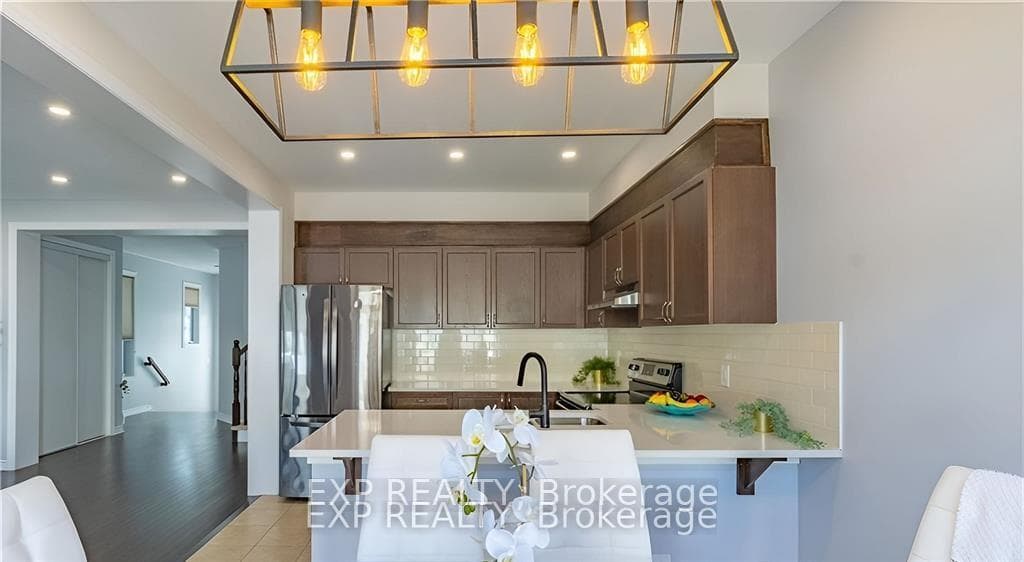 320 Autumnfield Street photo 6