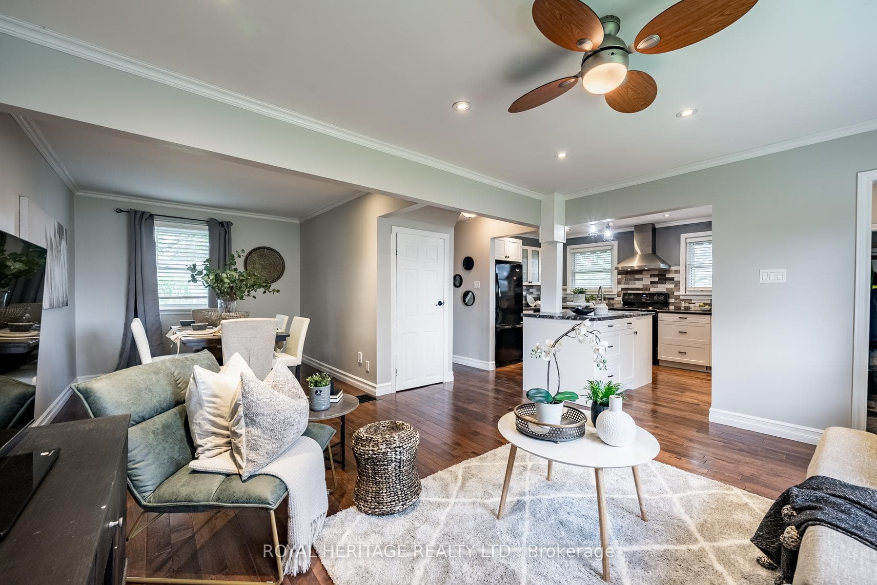 22 Carleton Boulevard photo 6