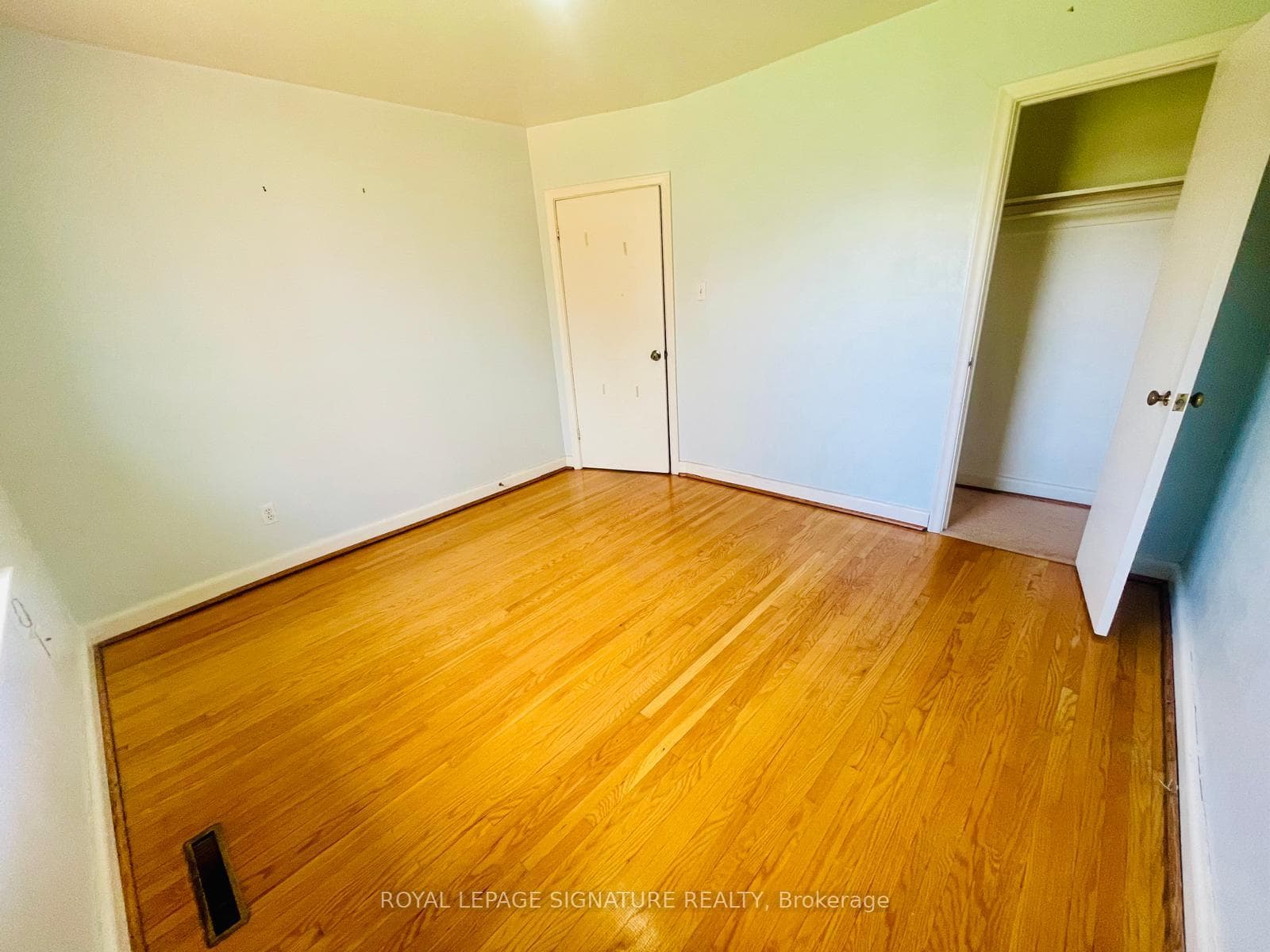 7 Placid Road photo 8
