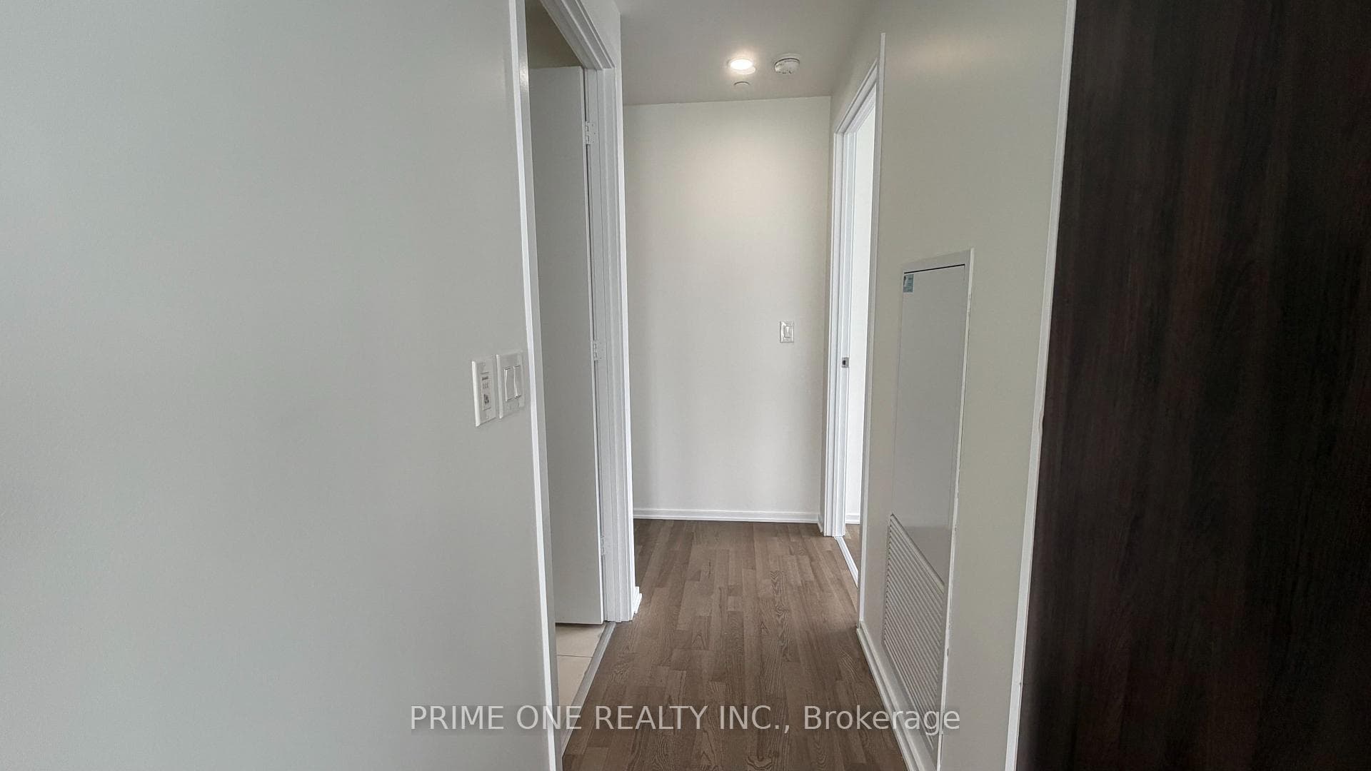 1 Bloor Street Unit 1704 photo 19