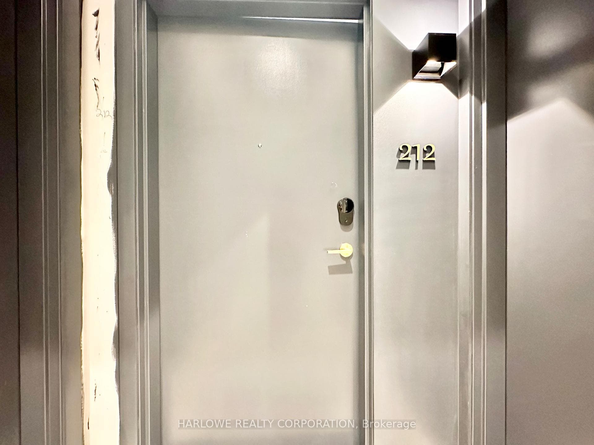 543 Richmond Street Unit 212 photo 1