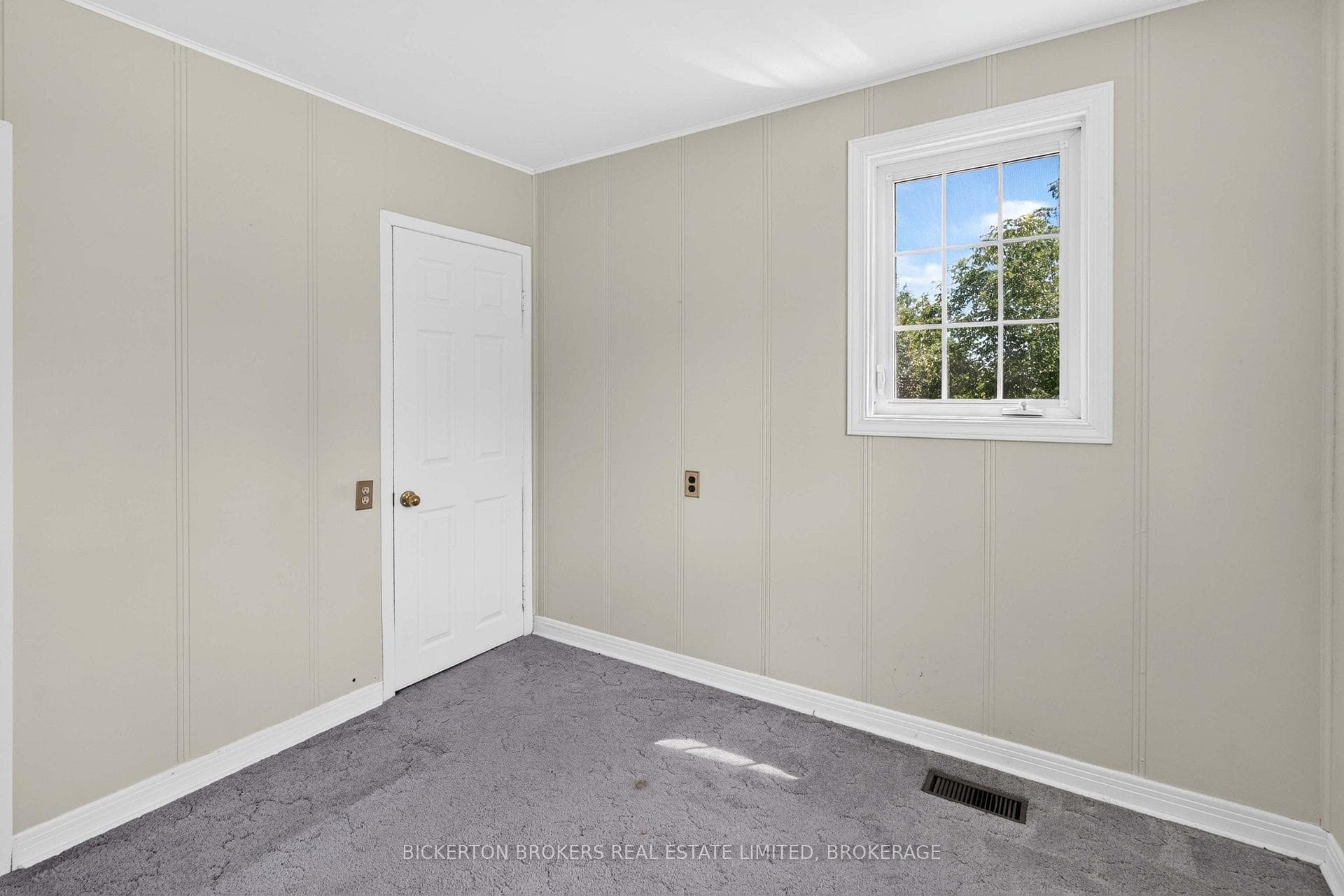 154 Eden Grove Road photo 28
