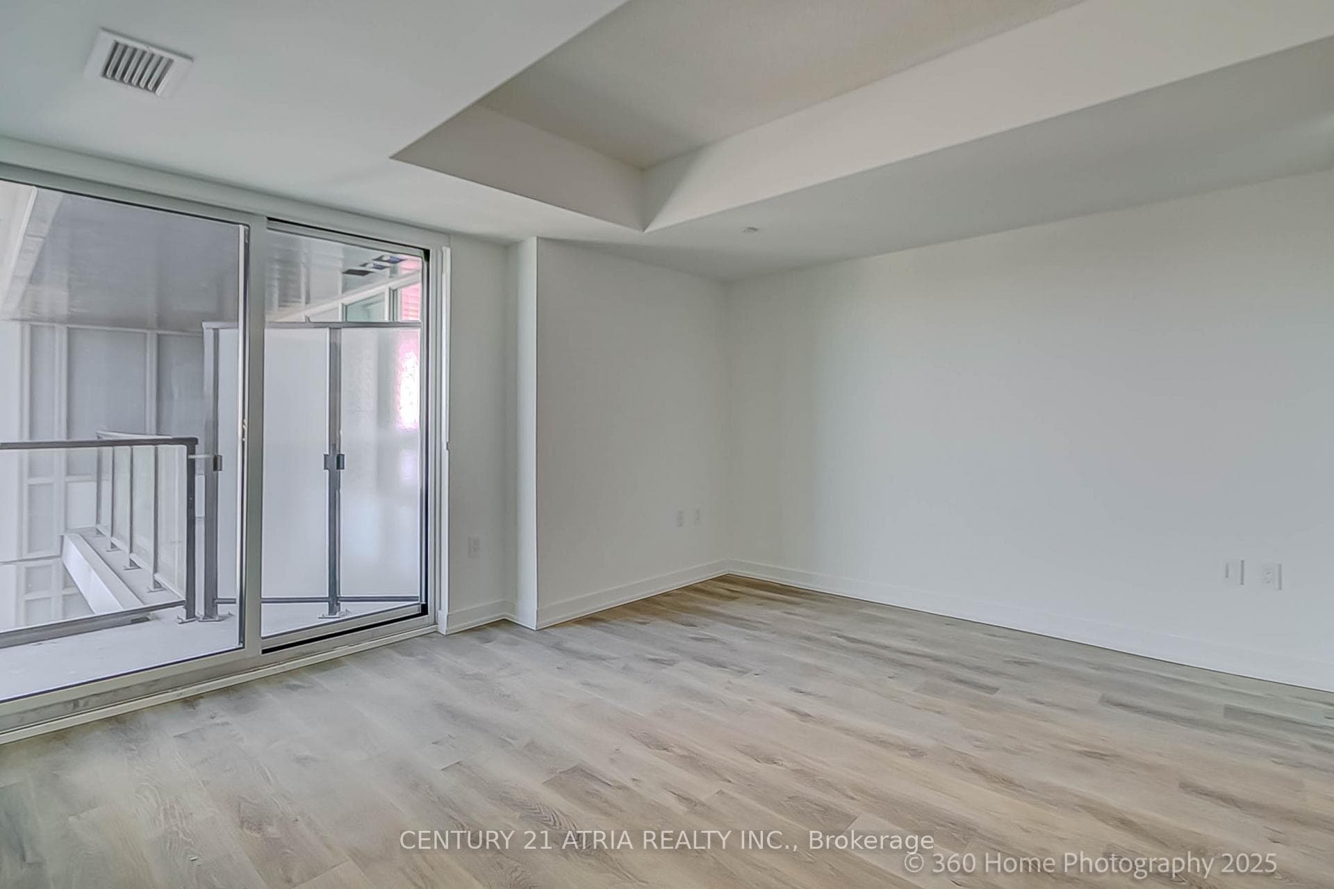 556 Marlee Avenue Unit 504 photo 14