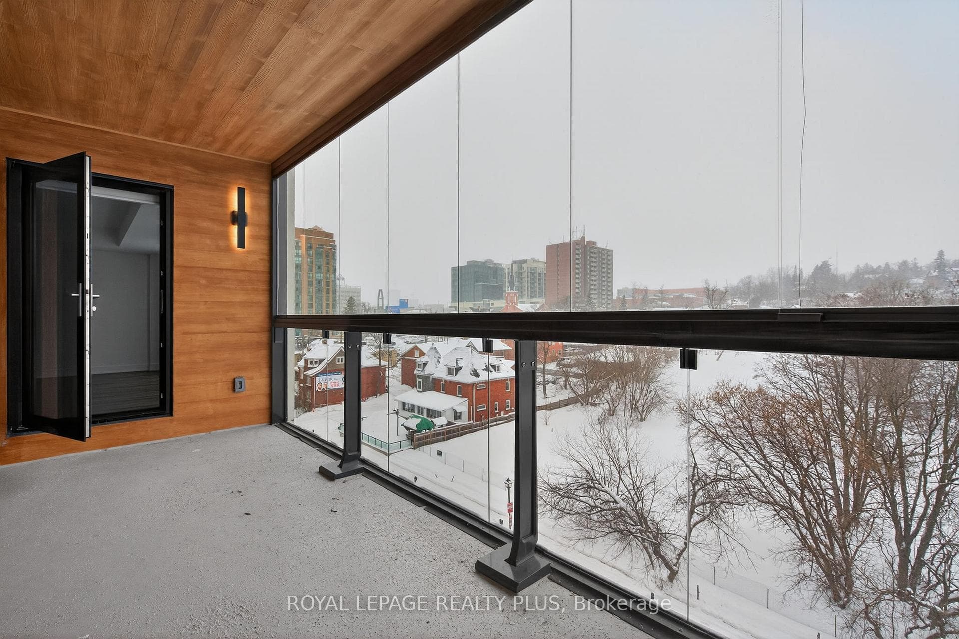 185 Dunlop Street Unit 616 photo 15