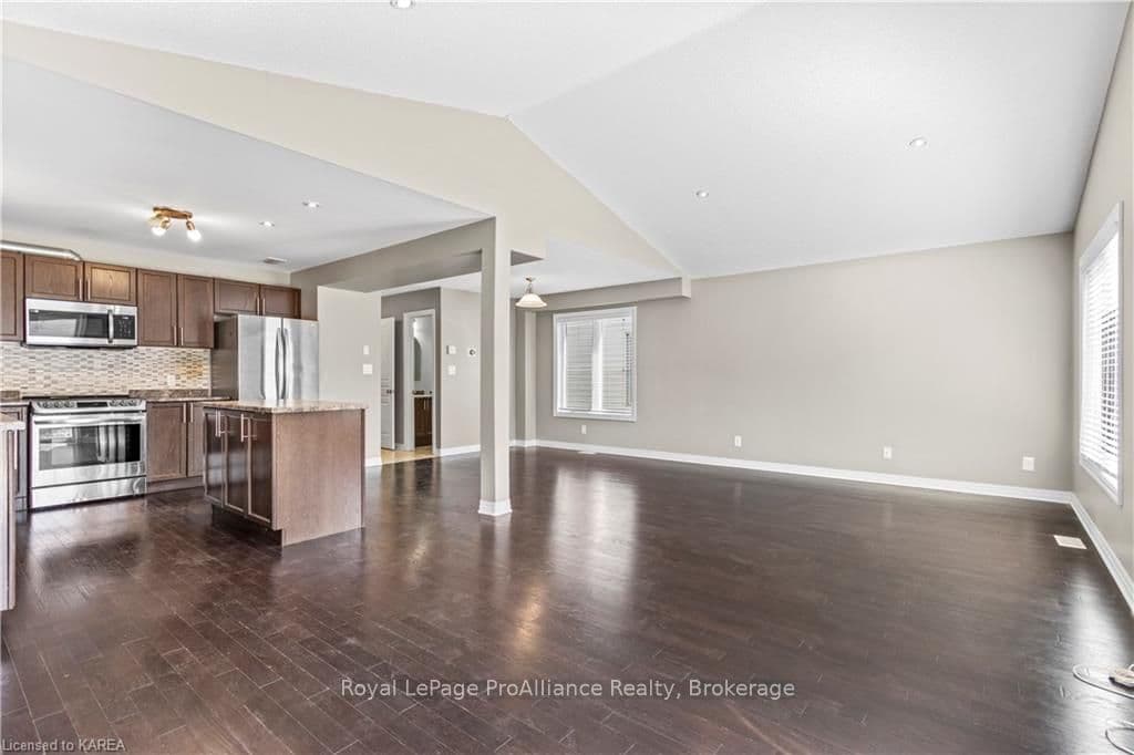 1717 REGINALD BART Drive photo 16