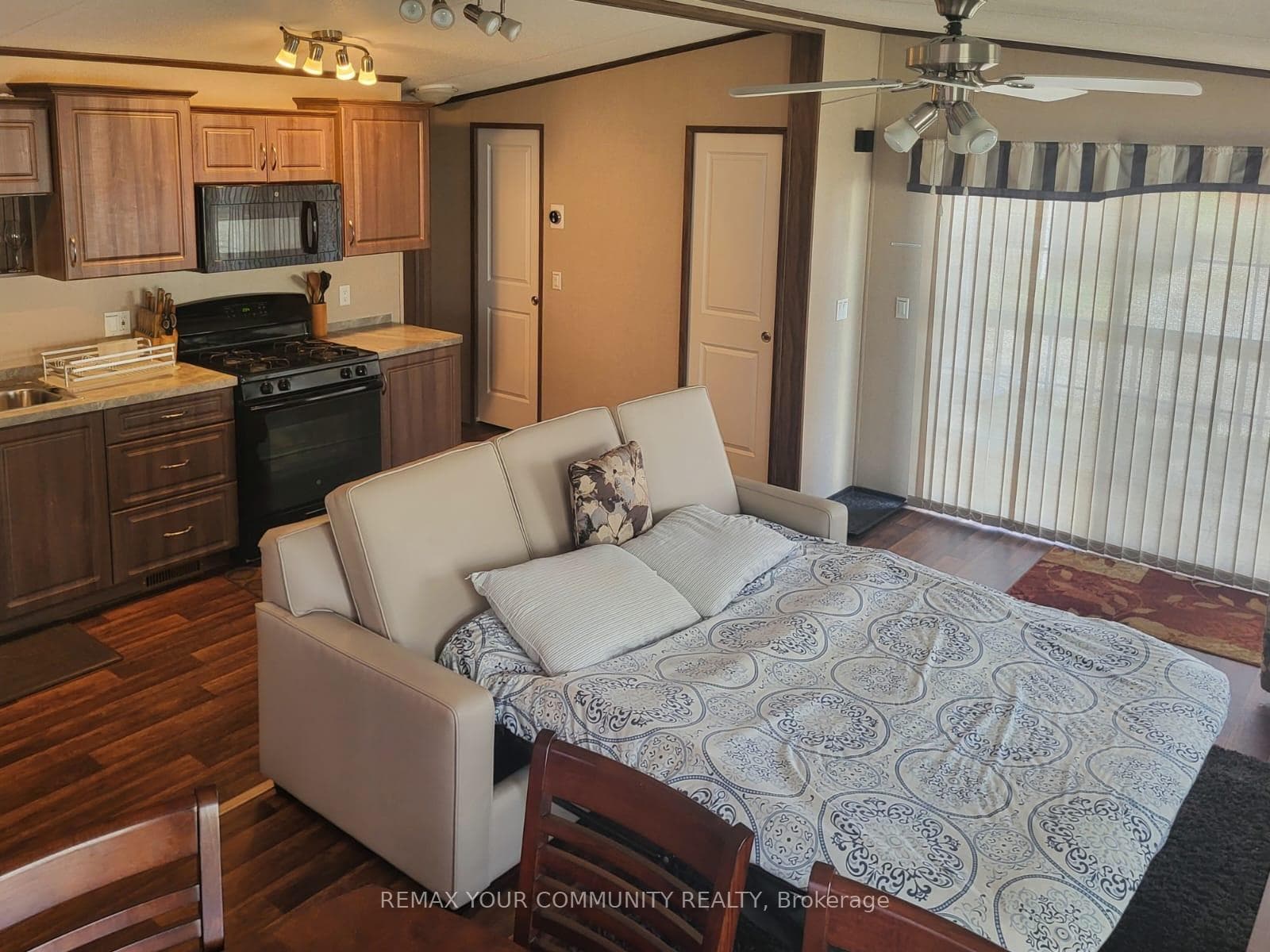 1501 Line 8 Road Unit 251 photo 10